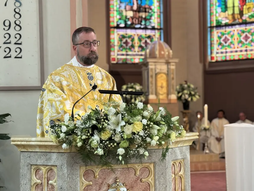 Biskop Fredrik Hansen taler i St. Olav domkirke, Oslo